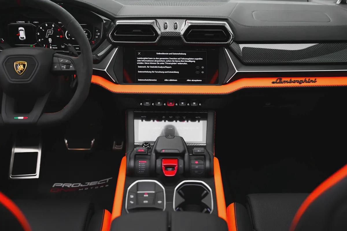 2025 LAMBORGHINI URUS SE-7-7