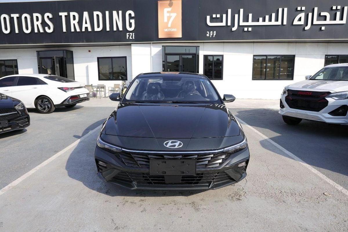 Hyundai Elantra-2-2