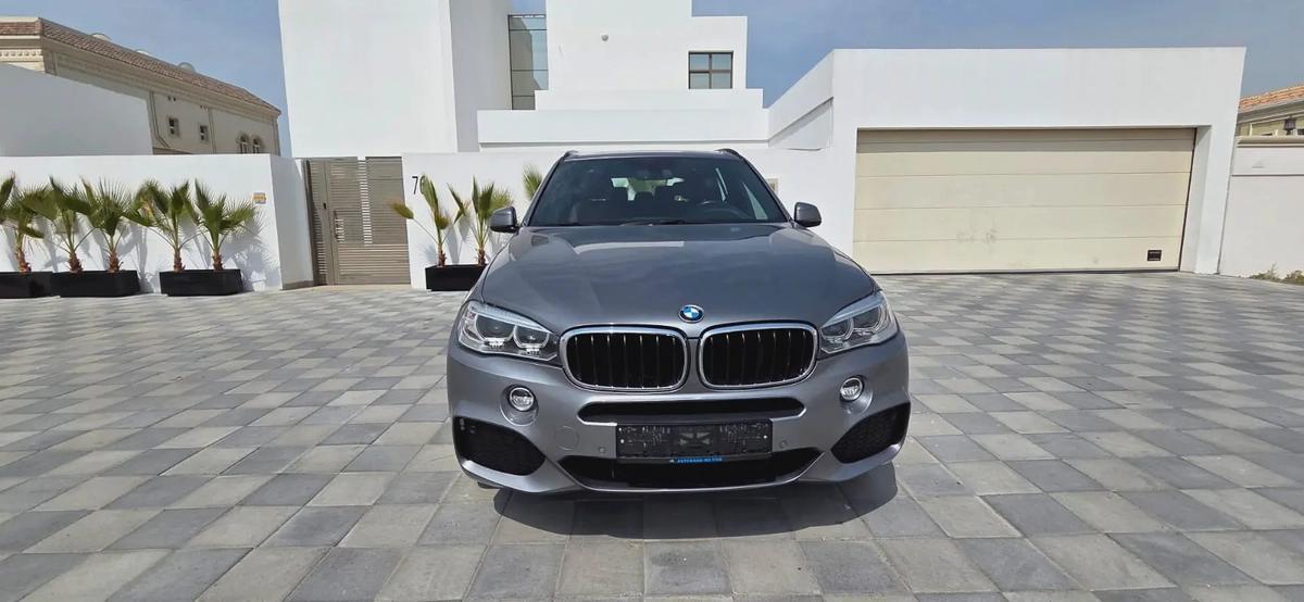 2016-BMW X5 xDrive35i With M Package-Excellent Condition-Bank Finance Available-3-3