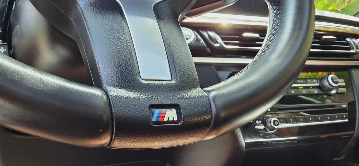 2016-BMW X5 xDrive35i With M Package-Excellent Condition-Bank Finance Available-12-12