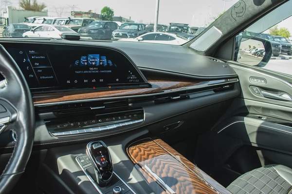 2023 - CADILLAC ESCALADE - /// BRAND NEW CONDITION /// - ONLY 58,000 KM