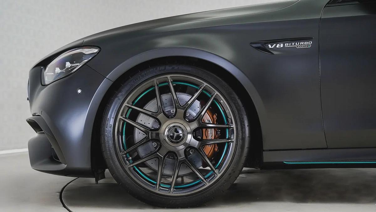 Special Offer | AED 5,752 PM | 800 HP, 1 of 999 Worldwide | E 63 S AMG Final Edition-9-9