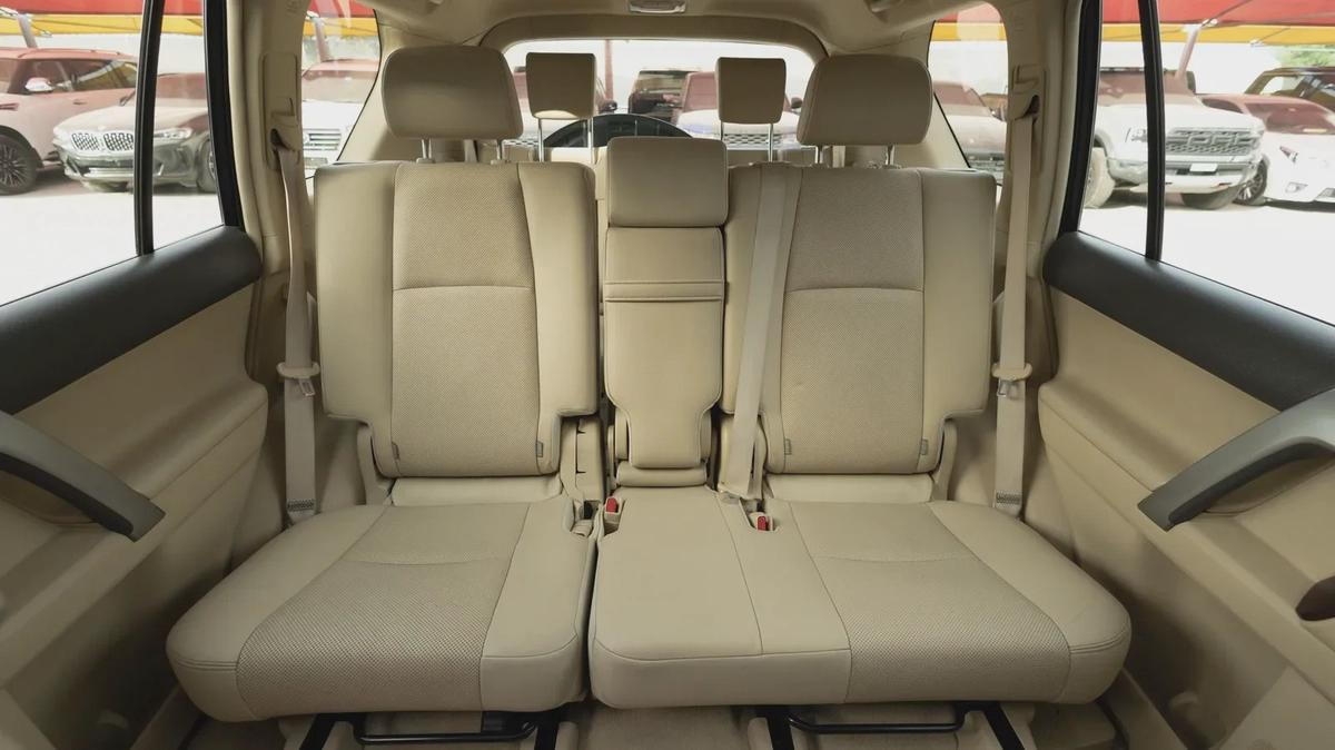 Toyota Land Cruiser Prado 2017-3-3