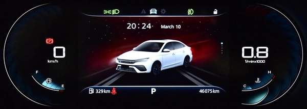 MG 5 ( 2025 Model ) in Silver Color GCC Specs