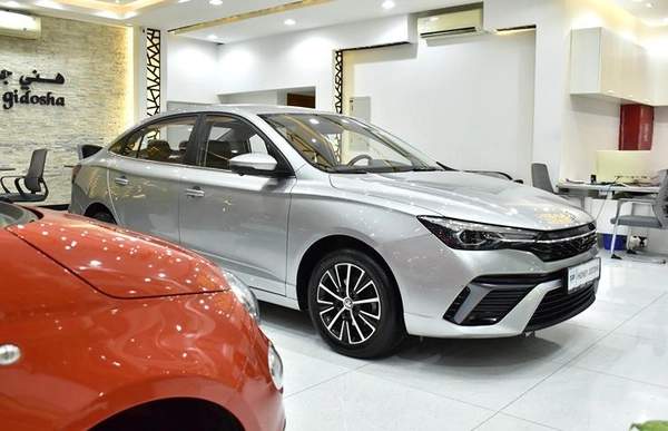 MG 5 ( 2025 Model ) in Silver Color GCC Specs