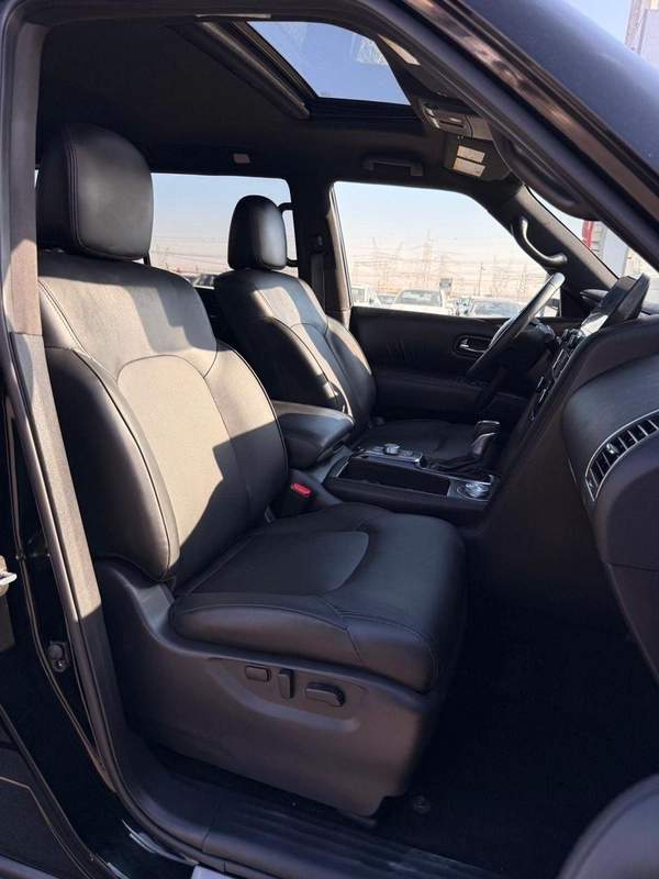 Nissan Armada SL Full Option ,Sunroof 4WD 2022 model