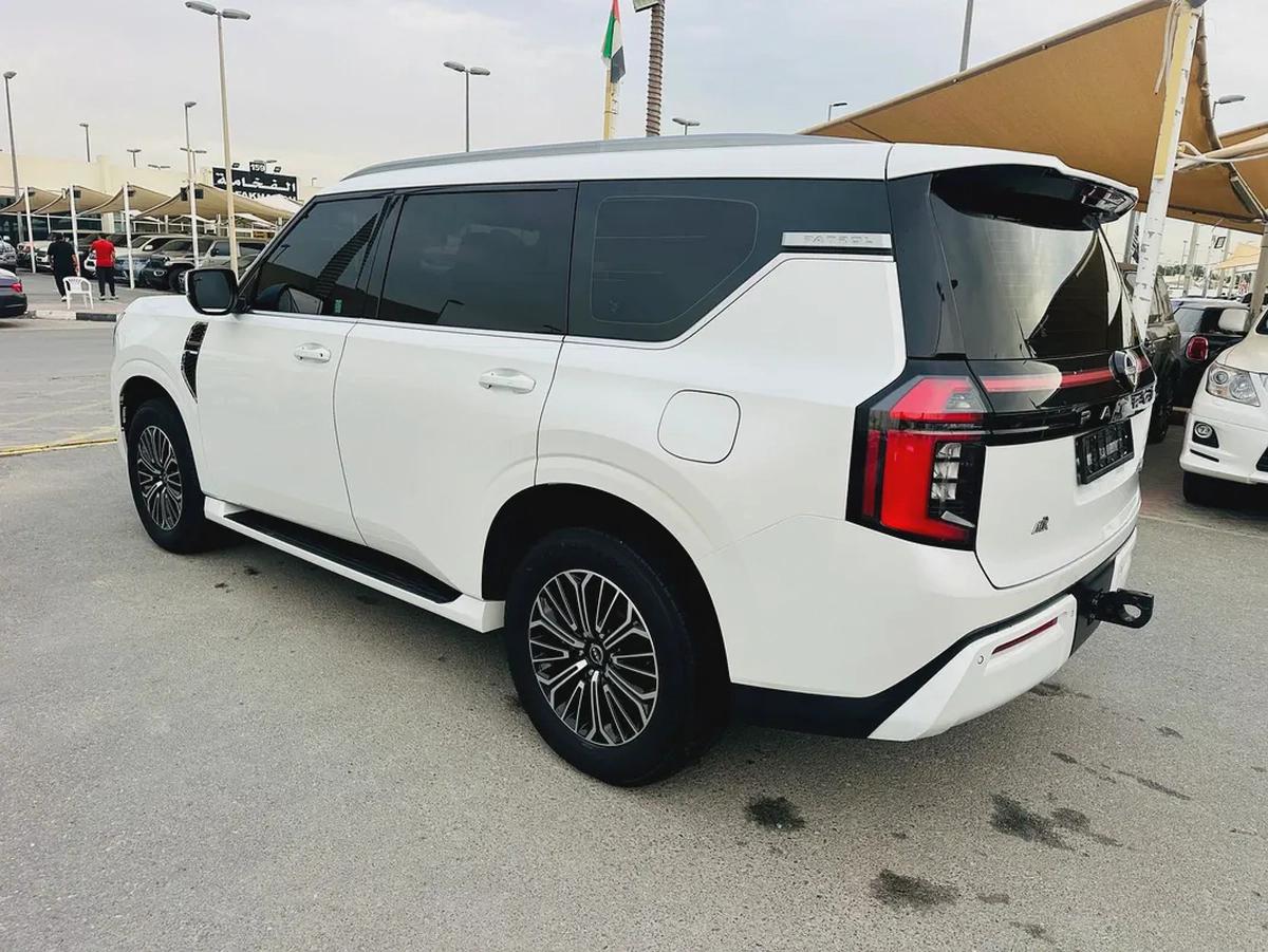 2025 Nissan Patrol LE Platinum - GCC Specs - Brand New-2-2