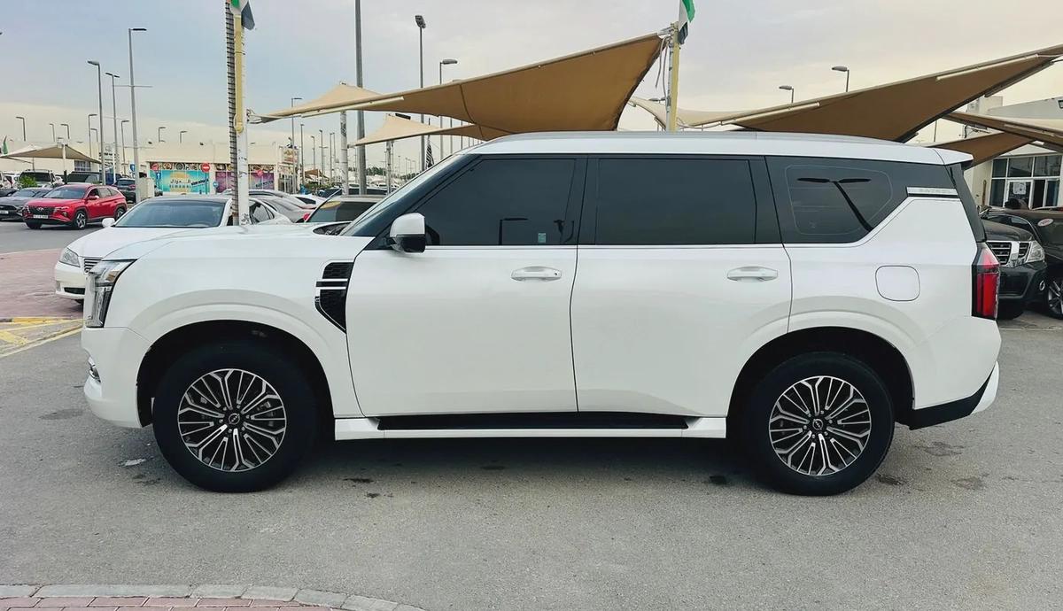 2025 Nissan Patrol LE Platinum - GCC Specs - Brand New-3-3