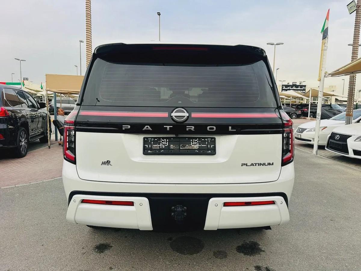 2025 Nissan Patrol LE Platinum - GCC Specs - Brand New-4-4