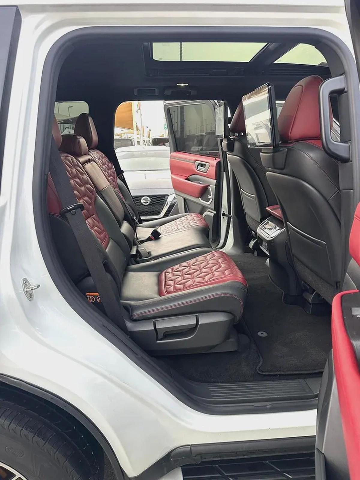 2025 Nissan Patrol LE Platinum - GCC Specs - Brand New-10-10