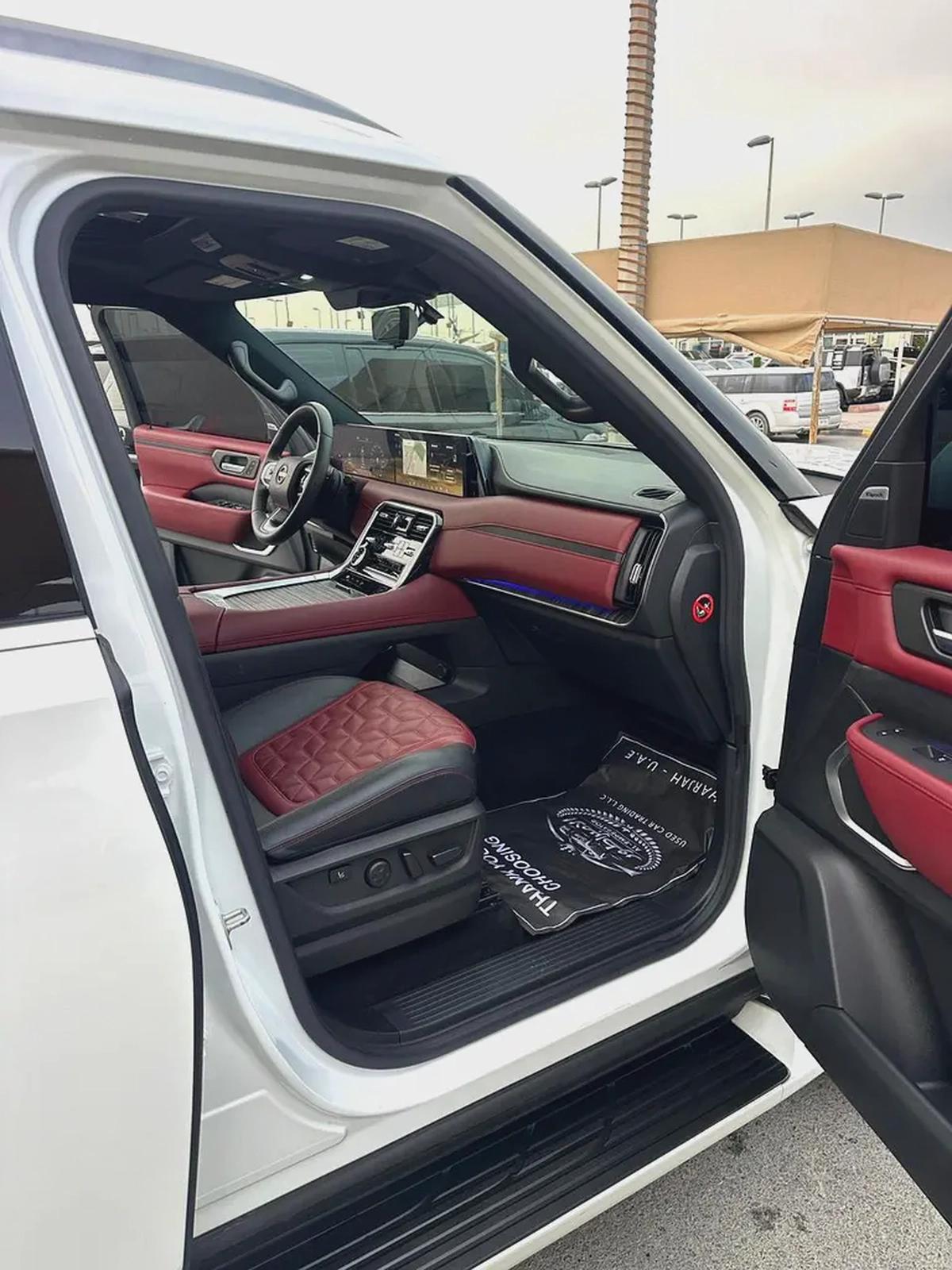 2025 Nissan Patrol LE Platinum - GCC Specs - Brand New-13-13
