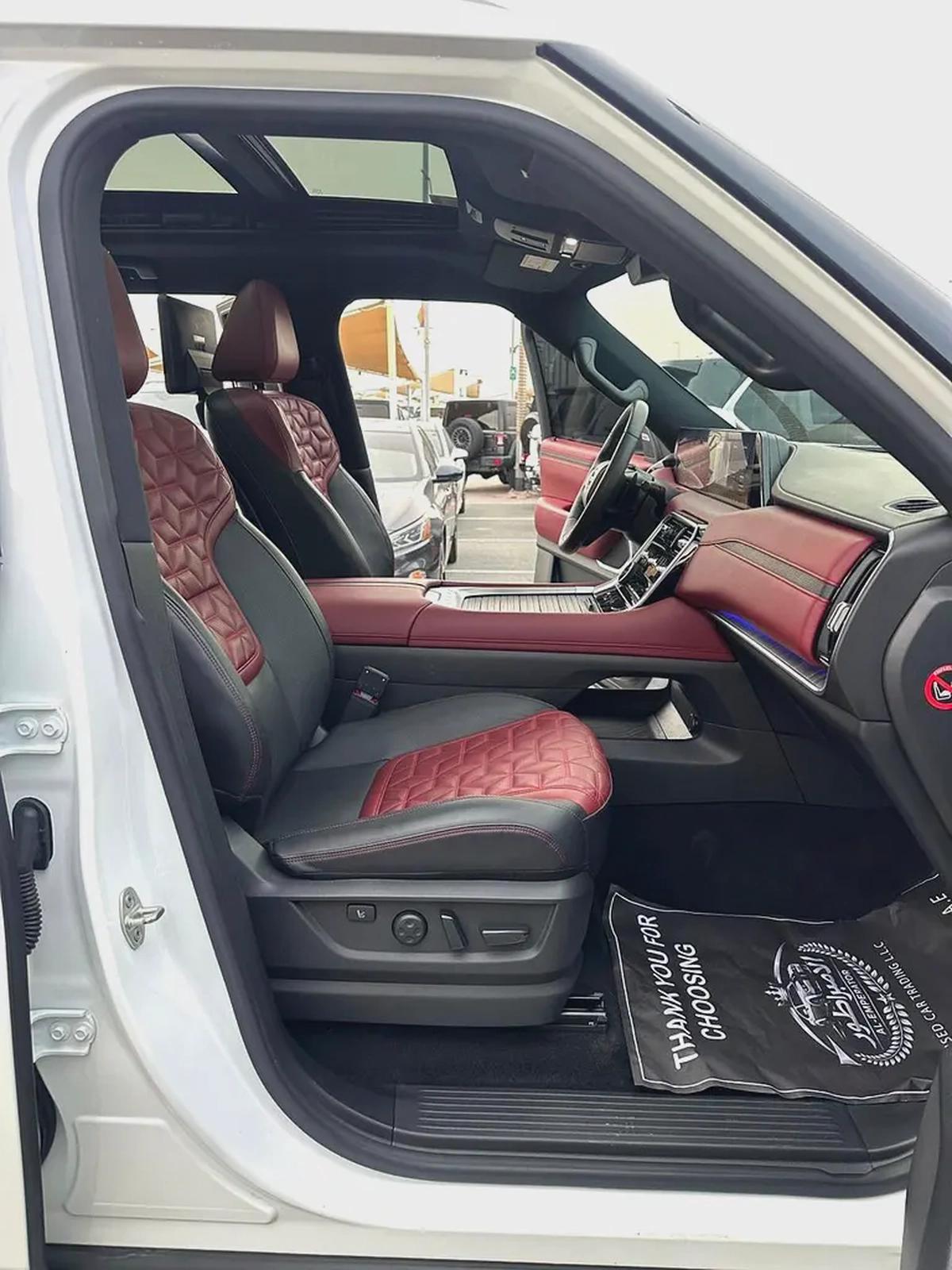 2025 Nissan Patrol LE Platinum - GCC Specs - Brand New-14-14