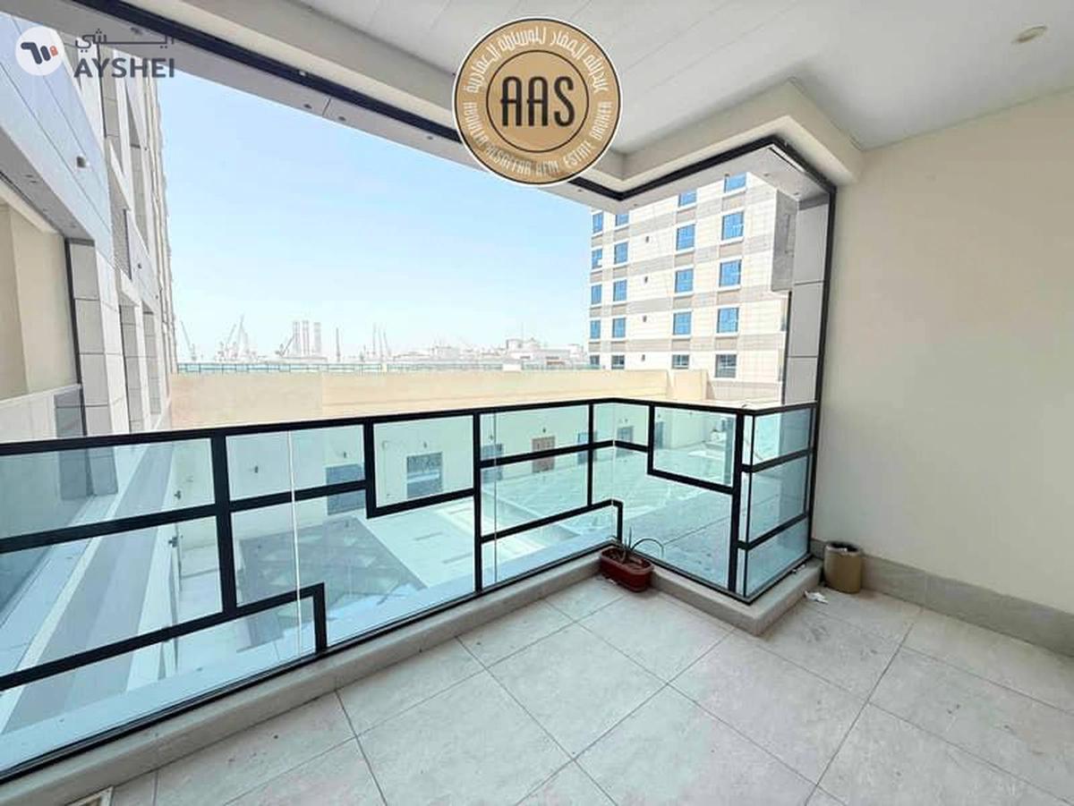 HUGE 2BHK || CLOSED KITCHEN || MAID ROOM || PARKING-0-landscape