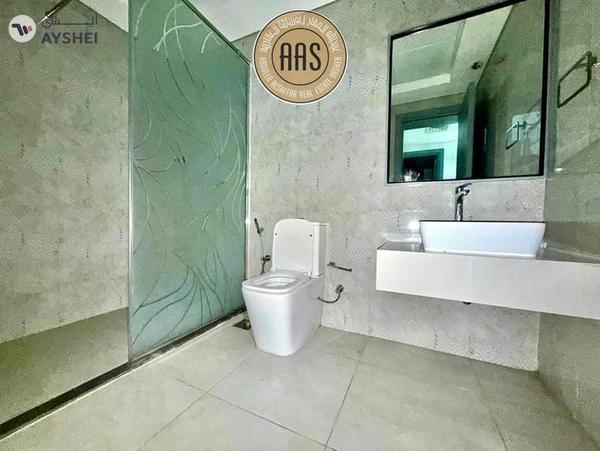 HUGE 2BHK || CLOSED KITCHEN || MAID ROOM || PARKING