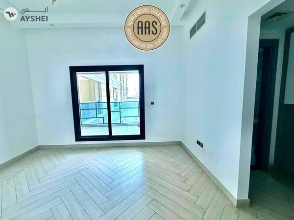 HUGE 2BHK || CLOSED KITCHEN || MAID ROOM || PARKING