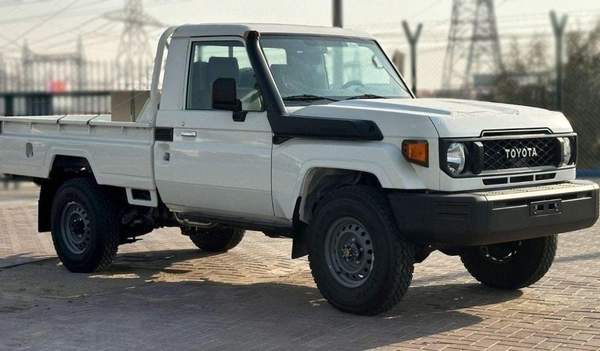 Toyota Land Cruiser Pick Up Toyota Land Cruiser Pick up LC79 SC 4.2L Diesel MY2025 V6 0KM