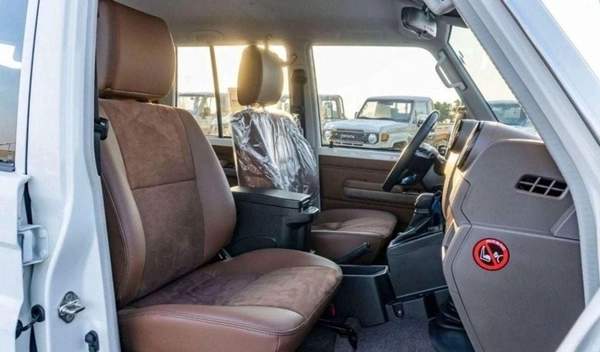 Toyota Land Cruiser 70 LX 2.8L LX 2.8L