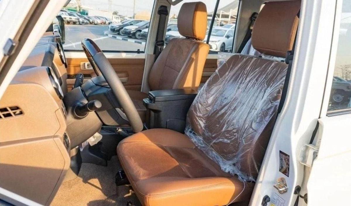 Toyota Land Cruiser 70 LX 2.8L LX 2.8L-9-9