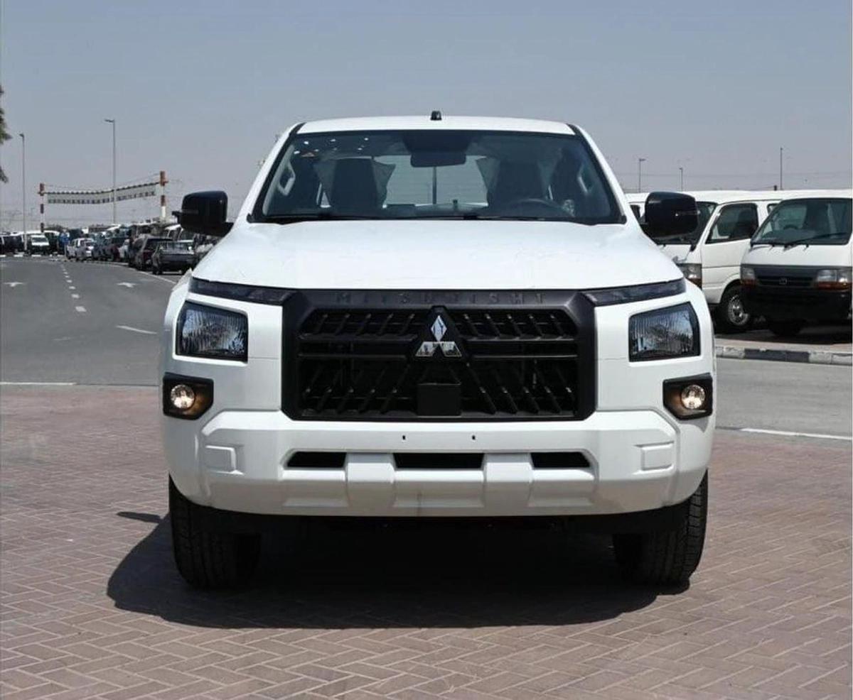 Mitsubishi L200 GLX 2.4L-2-2