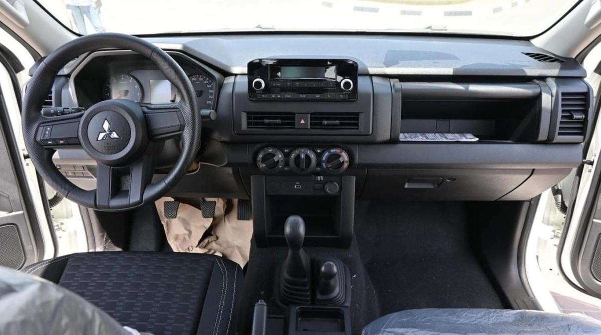 Mitsubishi L200 GLX 2.4L-5-5