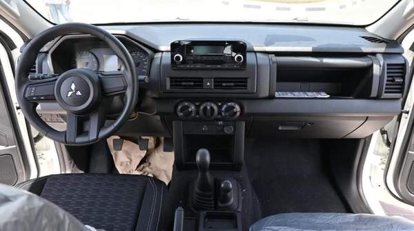 Mitsubishi L200 GLX 2.4L