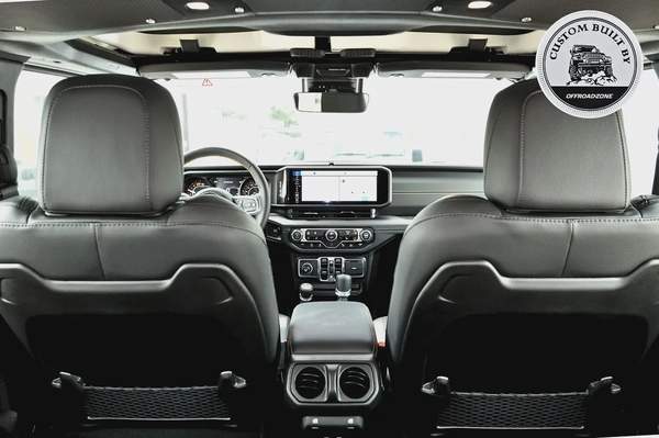 BRAND NEW | DEALER 5 YRS WTY 3 YRS SP | 2026 JEEP WRANGLER 4DR SAHARA WHITE (2.0L)