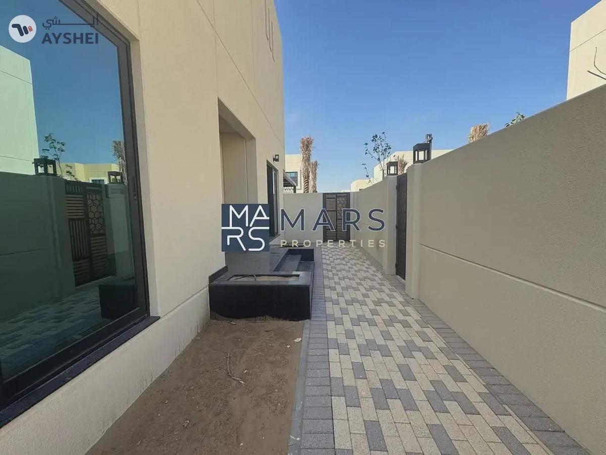 Luxury| Spacious| 3 Bedroom End Unit| With Maid Room| Best Price| Closer to Airport-28-28