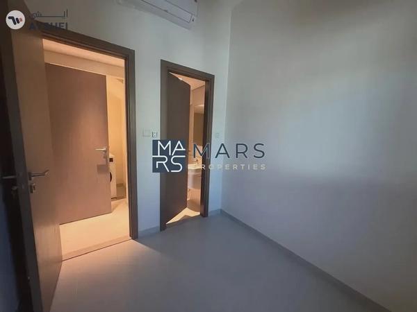 Luxury| Spacious| 3 Bedroom End Unit| With Maid Room| Best Price| Closer to Airport