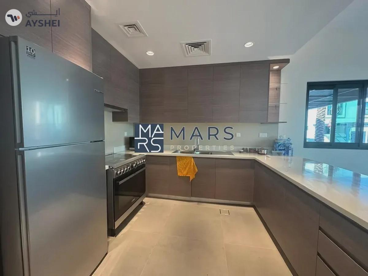 Luxury| Spacious| 3 Bedroom End Unit| With Maid Room| Best Price| Closer to Airport-4-4