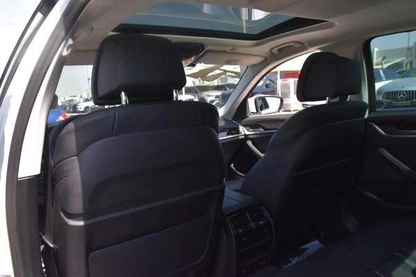 520i RWD 2023 | WHITE