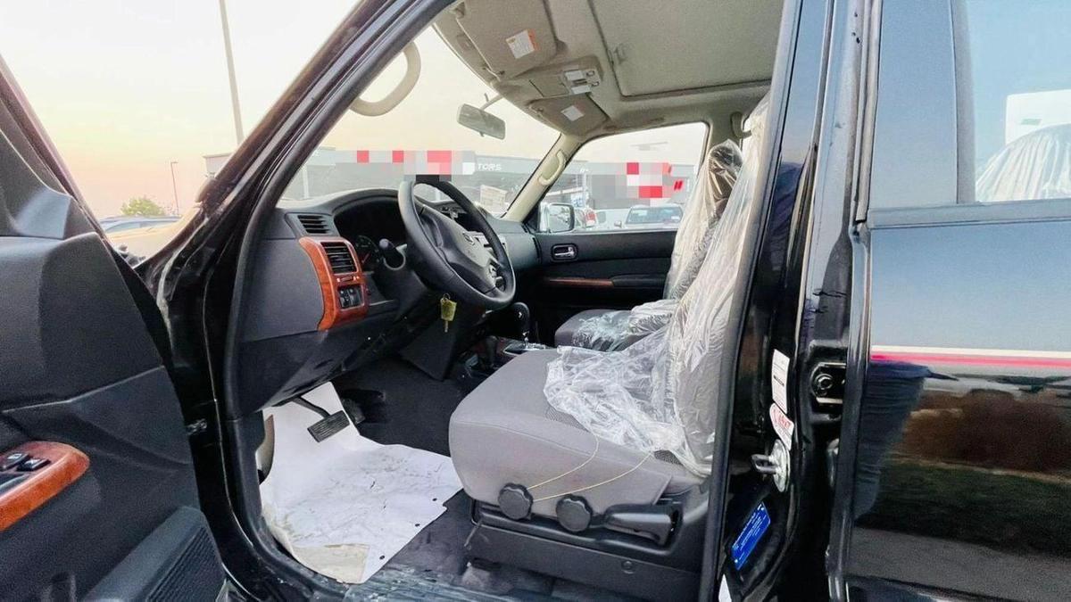 Nissan Patrol Safari Safari 4.8L A/T-3-3