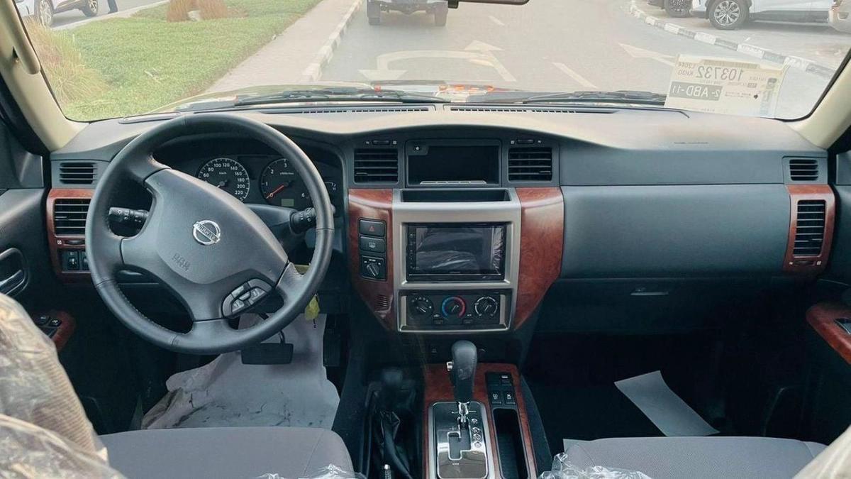 Nissan Patrol Safari Safari 4.8L A/T-7-7