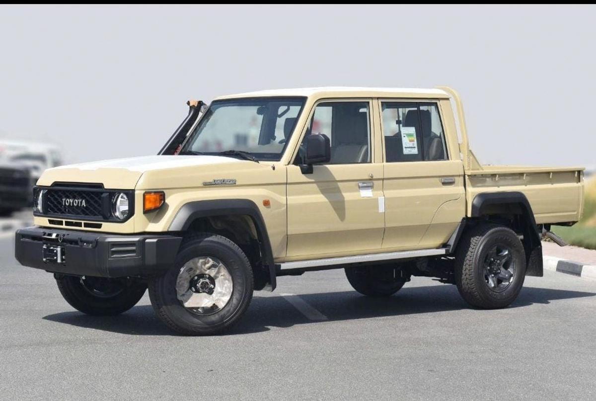 Toyota Land Cruiser Pick Up DC 2.8AT diesel-0-0
