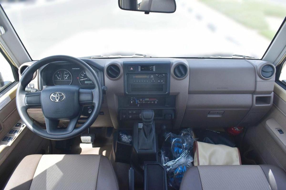 Toyota Land Cruiser Pick Up DC 2.8AT diesel-6-6