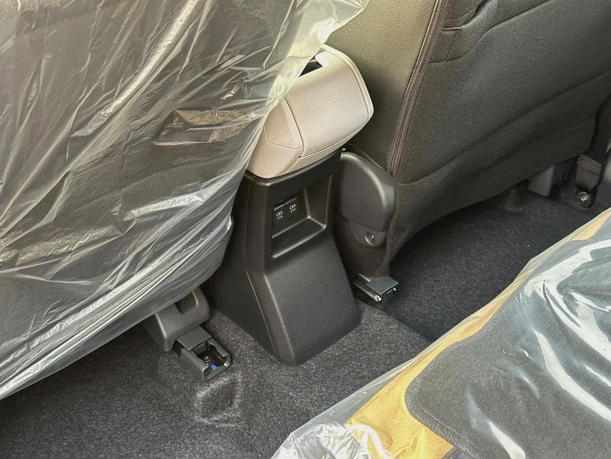 2025 Toyota Veloz GX - GCC Specs - Brand New-9-9