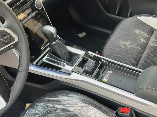 2025 Toyota Veloz GX - GCC Specs - Brand New