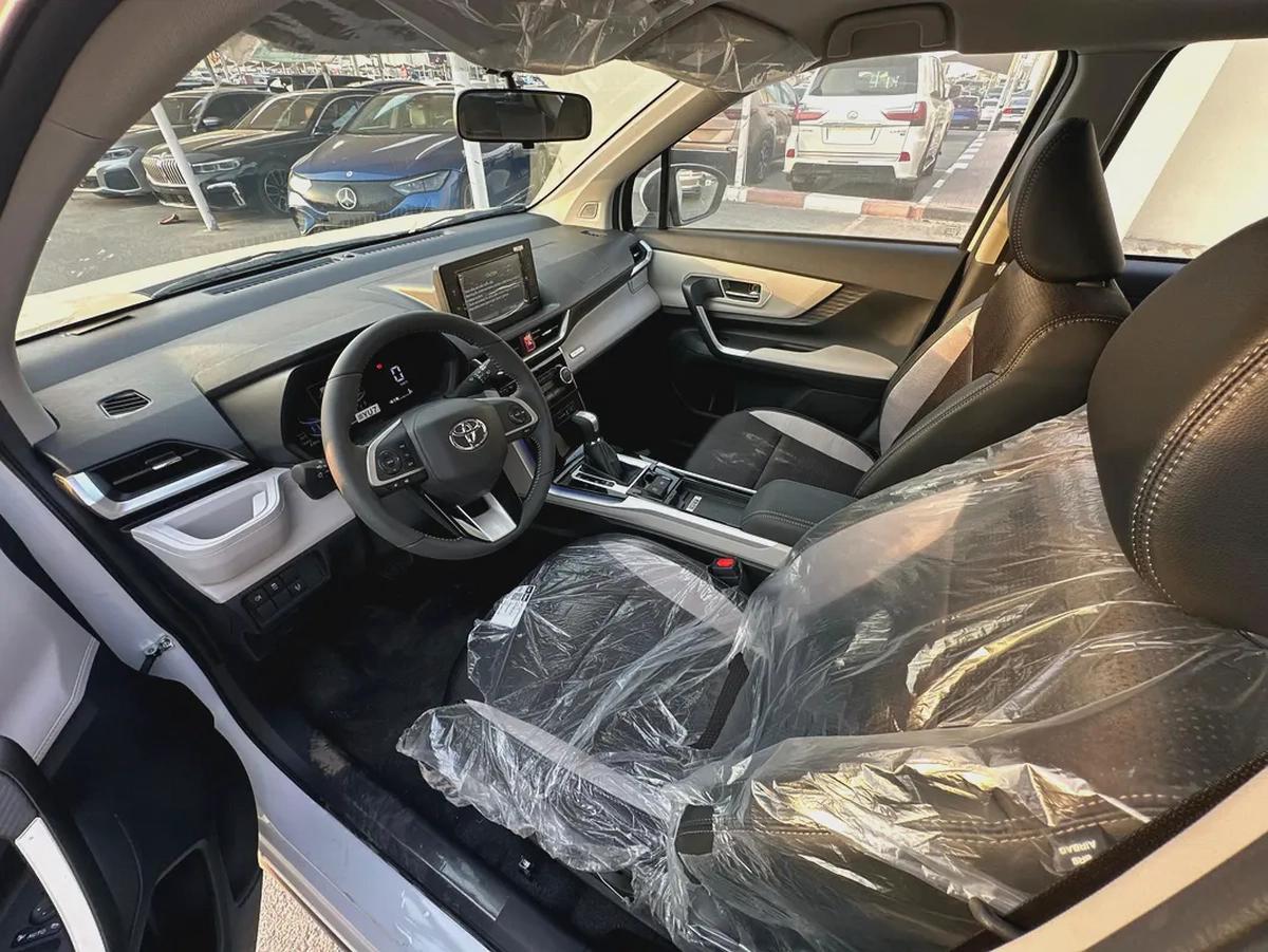 2025 Toyota Veloz GX - GCC Specs - Brand New-18-18