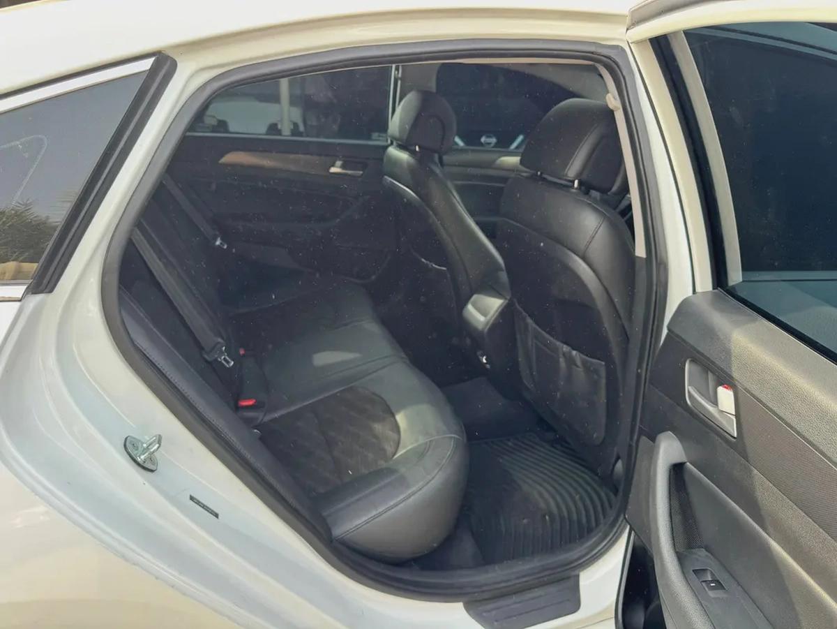 HYUNDAI SONTA SPORT-9-9