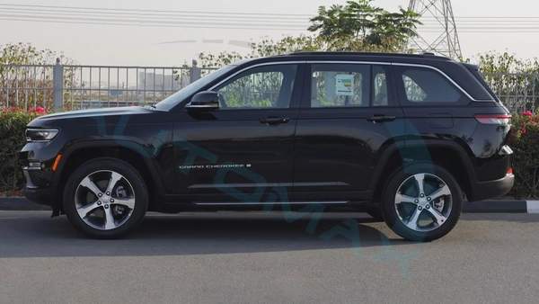 ( Eid al-Adha Offer ) 2025 JEEP GRAND CHEROKEE LIMITED PLUS GCC 0Km With 3 Yrs or 60K Km Warranty