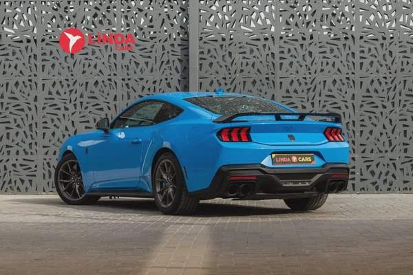 Ford Mustang Dark Horse 2024