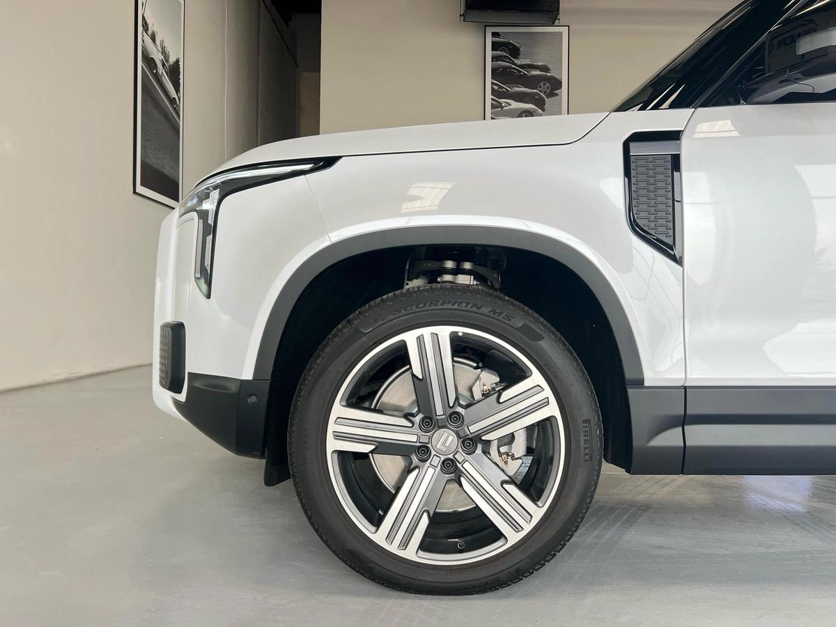ROX 01 VIP Luxury 6-Seater 2024-11-11