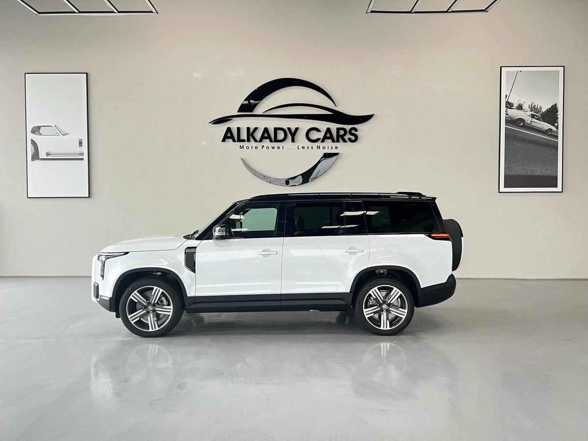 ROX 01 VIP Luxury 6-Seater 2024-18-18