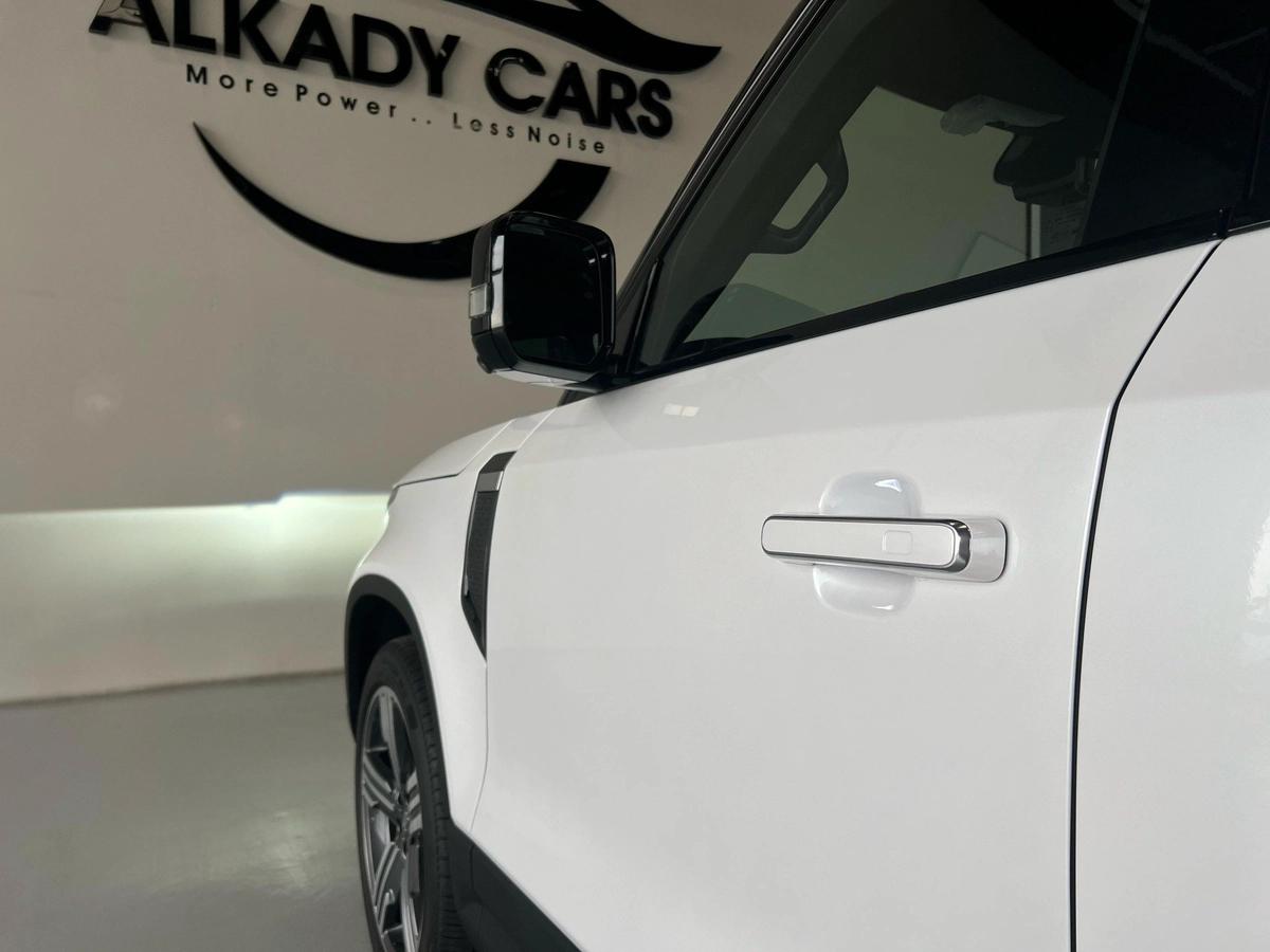 ROX 01 VIP Luxury 6-Seater 2024-6-6