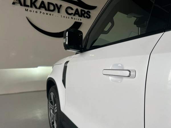 ROX 01 VIP Luxury 6-Seater 2024