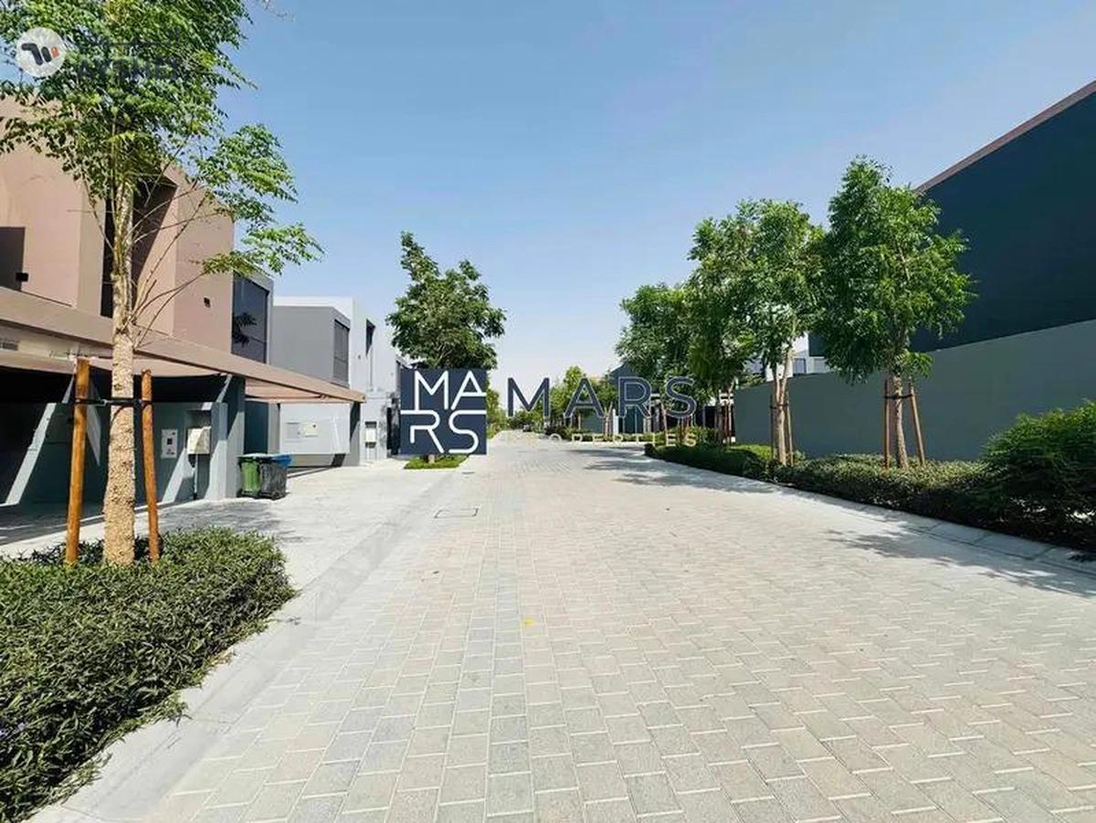 Spacious 3-Bedroom Townhouse in Masaar Robinia for Rent – Only AED 135K!-15-15