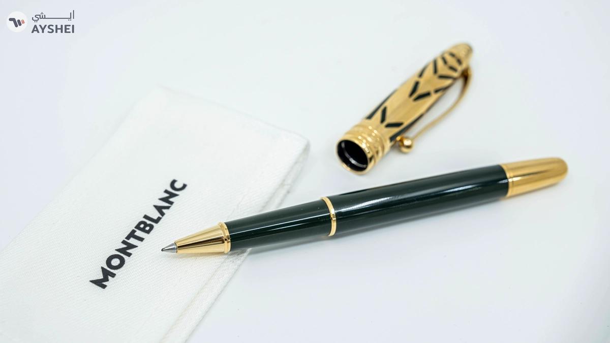 Montblanc Meisterstück The Origin Collection Doué Rollerball LeGrand -0-landscape