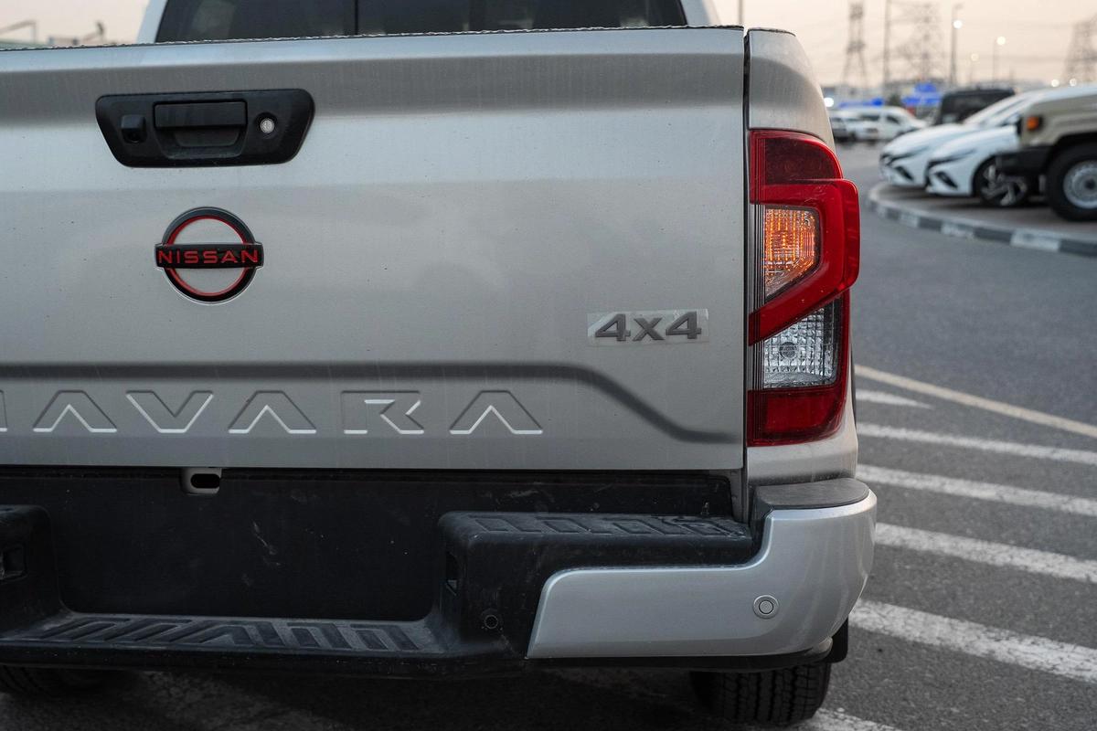 NISSAN NAVARA 2.5 DIESEL PRO4X 4X4 AT 2025-18-18