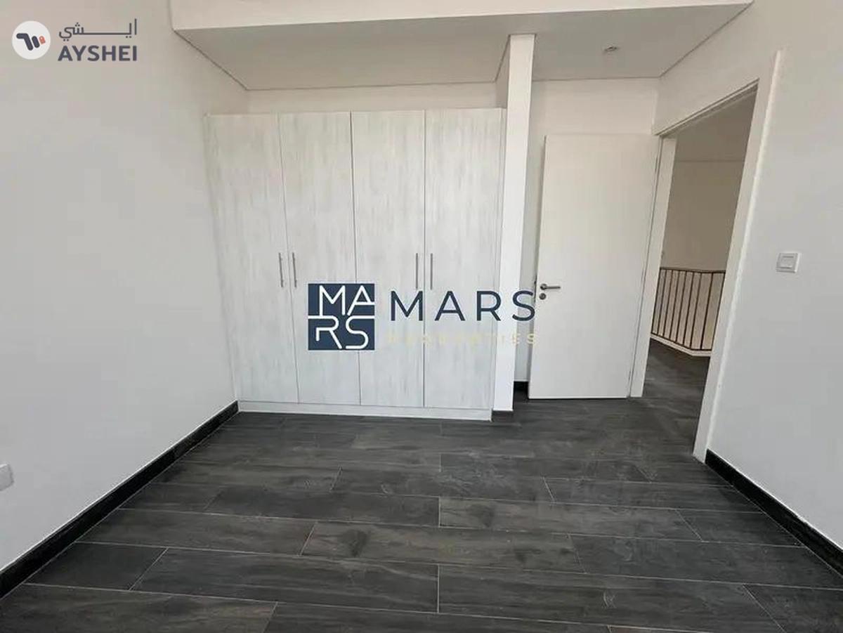 Corner Unit Fully Upgraged In Excellent Community-7-7