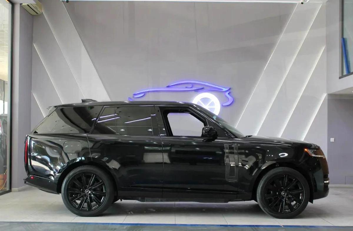 2024 - Range Rover Vouge P550e Hybird-13-13
