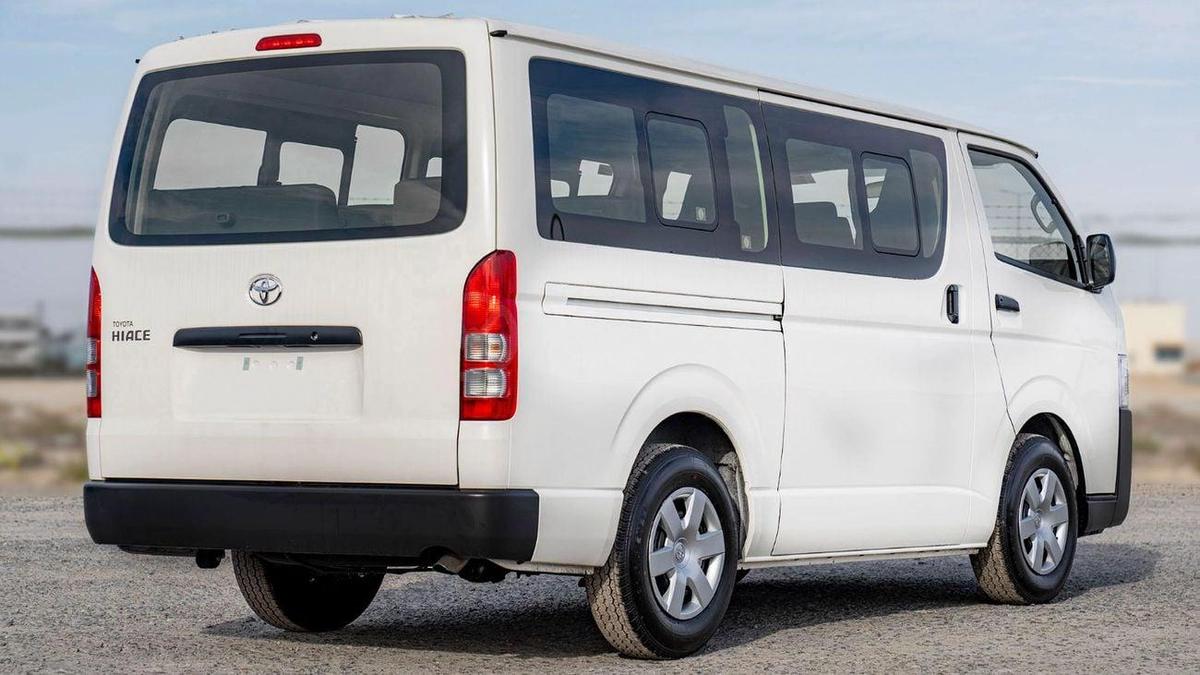 Toyota Hiace MID ROOF 2.7 2025-8-8